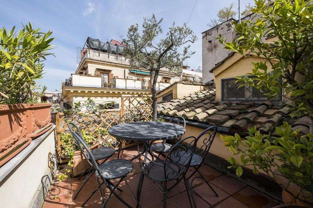 Navona Penthouse Apartment With Terraces روما المظهر الخارجي الصورة
