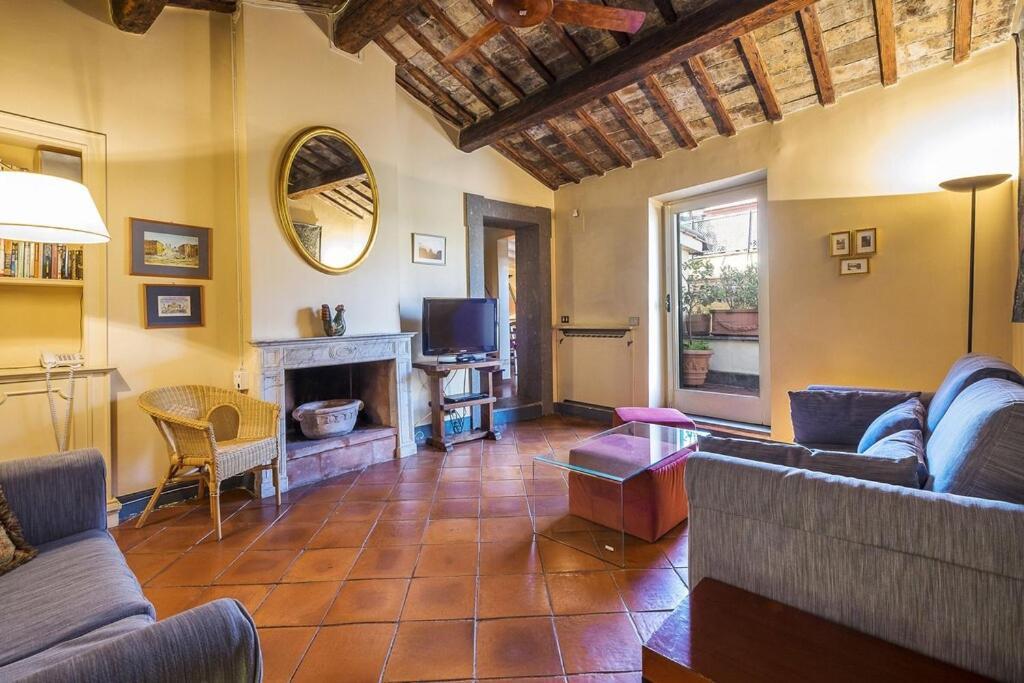 Navona Penthouse Apartment With Terraces روما المظهر الخارجي الصورة